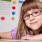 7 cách chọn tròng kính cận bảo vệ mắt hoàn hảo?